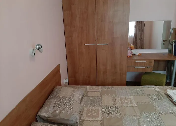 Azuro Sunny 3* סאני ביץ'