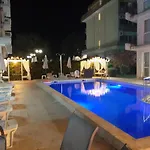 Azuro Sunny 3* Sunny Beach