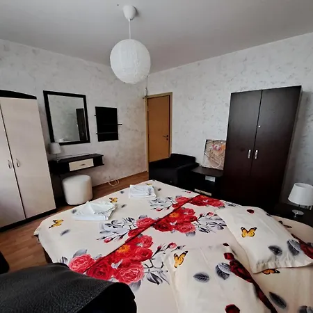 Azuro Sunny Lägenhet 3*